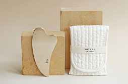 방짜유기 하트괄사+누빔 저고리